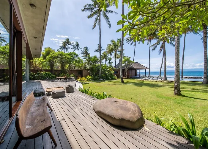 Manis Beachfront Villa *