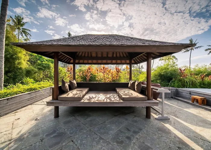 Manis Beachfront Candi Dasa (Bali)