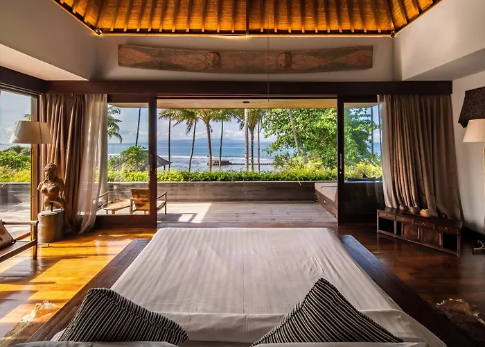 Manis Beachfront Villa *