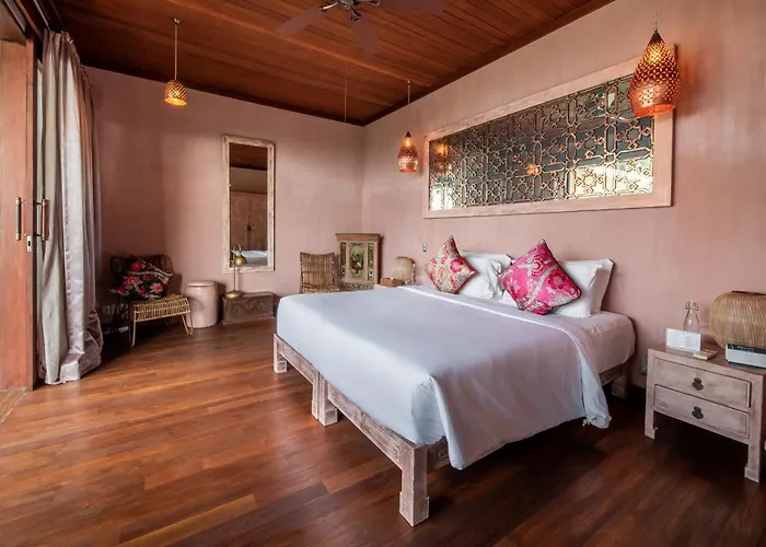 Manis Beachfront * Candi Dasa (Bali)